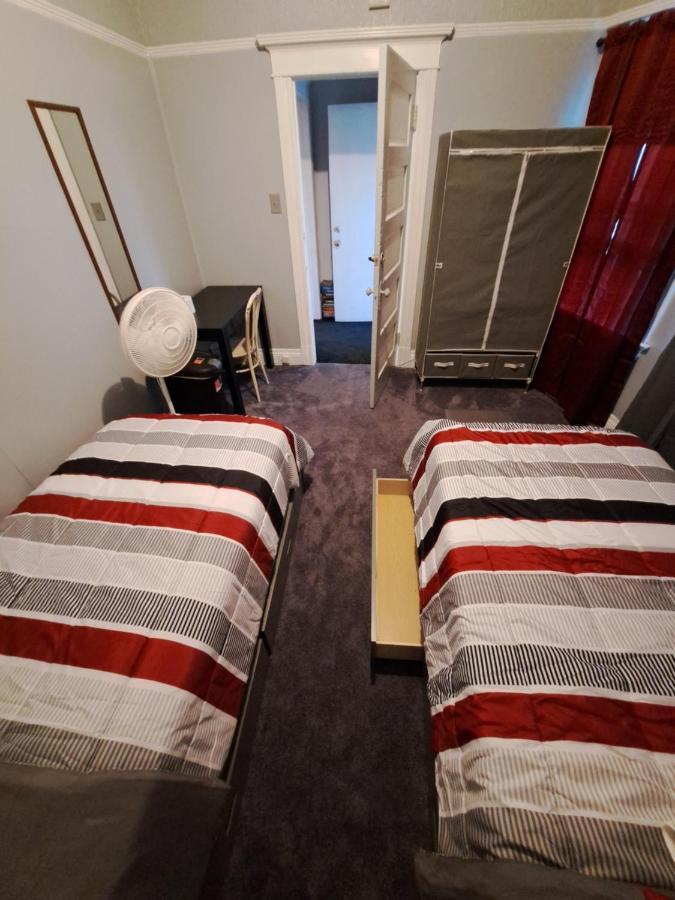 2 Bedroom Near Downtown La Los Angeles